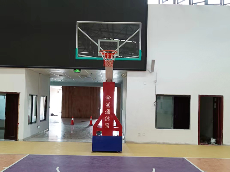 高檔三色籃球架安裝案例